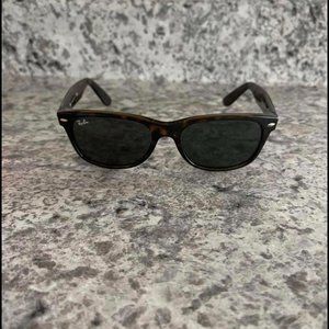 Rayban Wayfarer Sunglasses